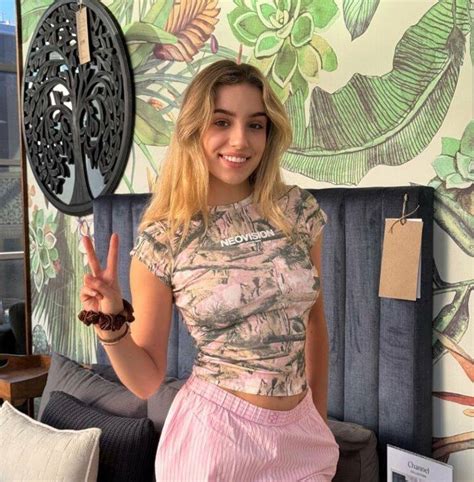 @lilywontsilly - Annie Haas @lilywontsilly Instagram Photos And Videos.